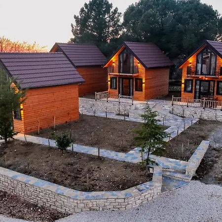 Sinja Park Villa *